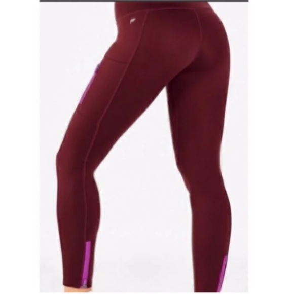 Fabletics Motion 365 High waisted Statement Leggings - Picture 1 of 8